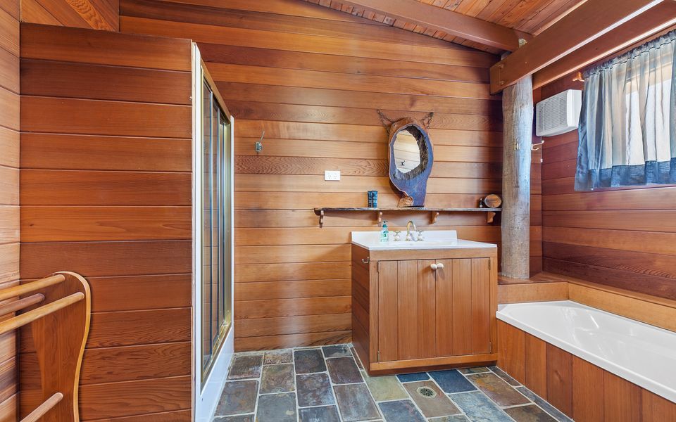 8 Borang Street, Potato Point