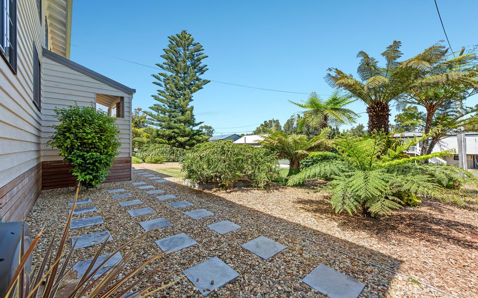 8 Borang Street, Potato Point