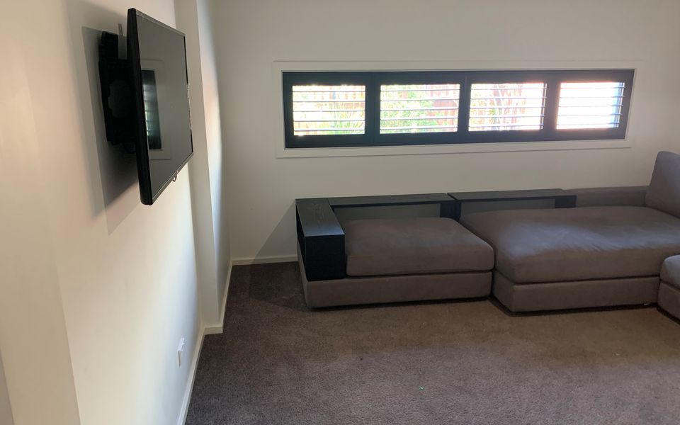 6 Bagarin Avenue, Tomakin