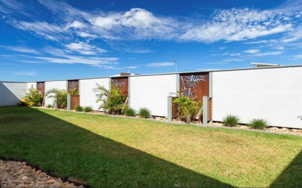 6 Bagarin Avenue, Tomakin