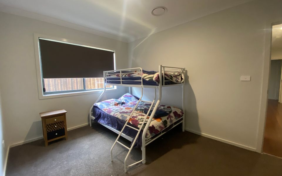 6 Bagarin Avenue, Tomakin