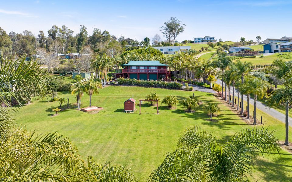 Coastal escape at Surf Beach