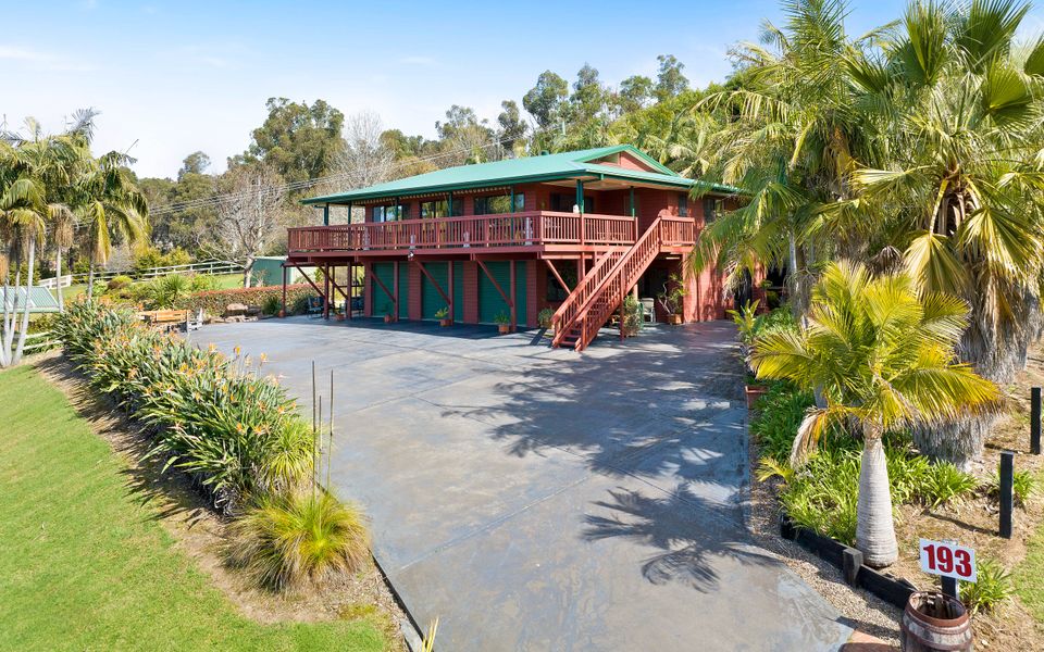 Coastal escape at Surf Beach