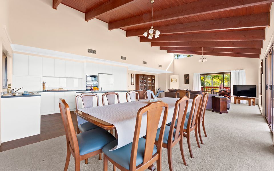 Coastal escape at Surf Beach