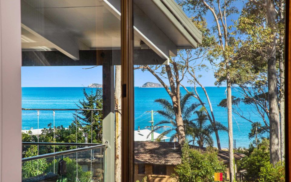 3 Karana Close, Long Beach