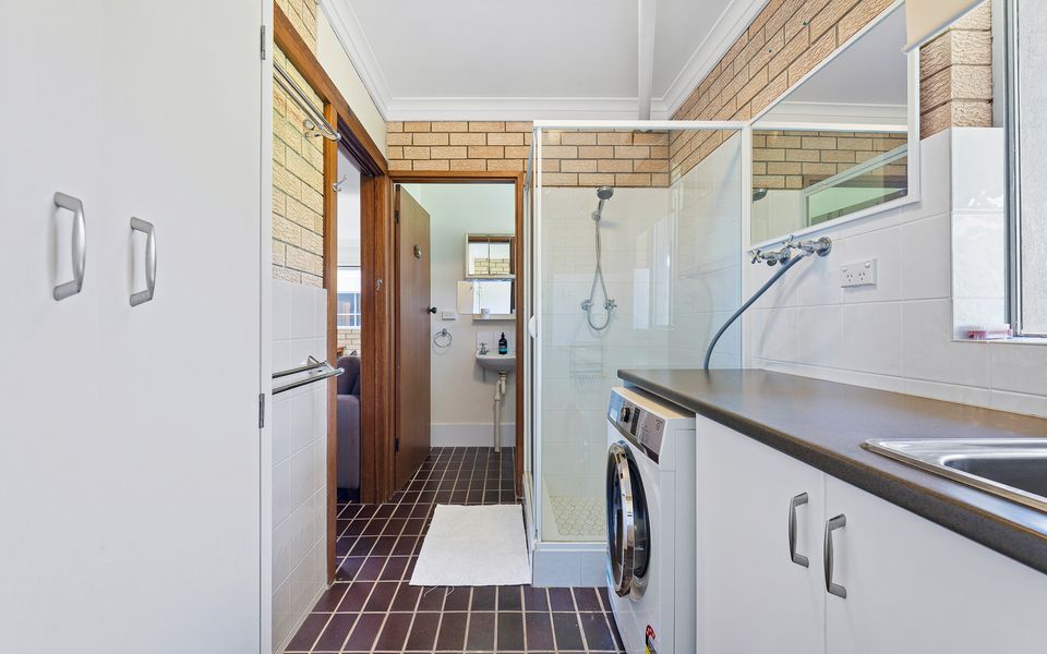 87 Dalmeny Drive, Kianga