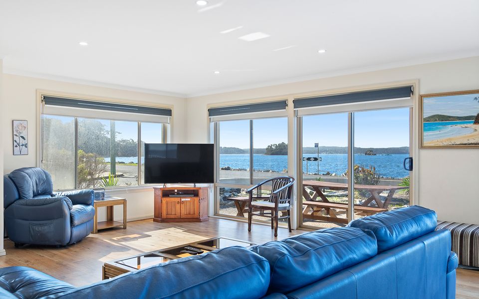 Ocean’s Edge in Batehaven