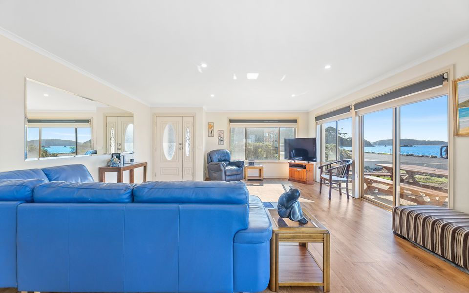 Ocean’s Edge in Batehaven