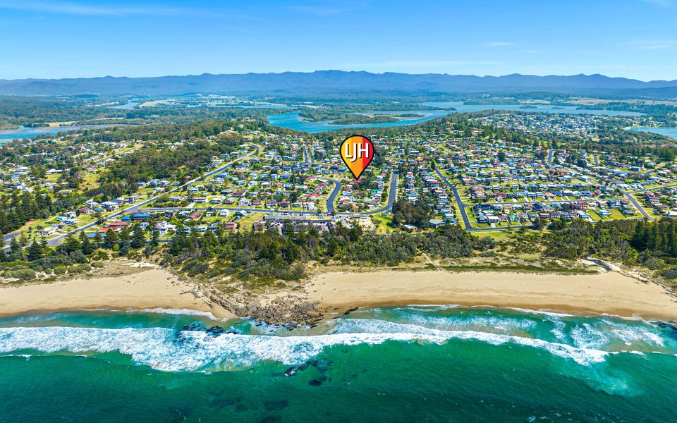 2/19-21 Grenville Avenue, Tuross Head