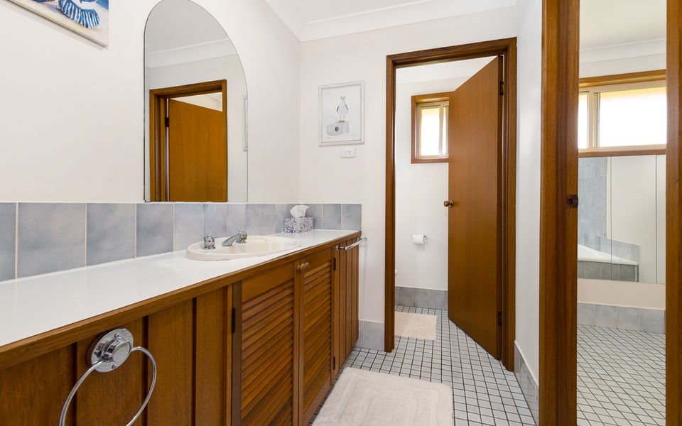 2/19-21 Grenville Avenue, Tuross Head