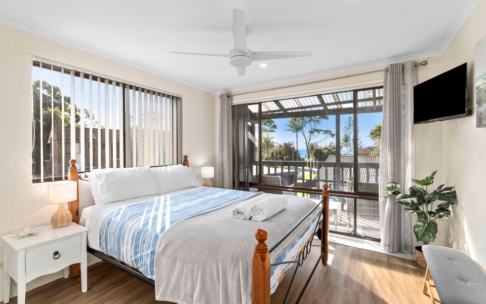 Coastal Living With Water Views