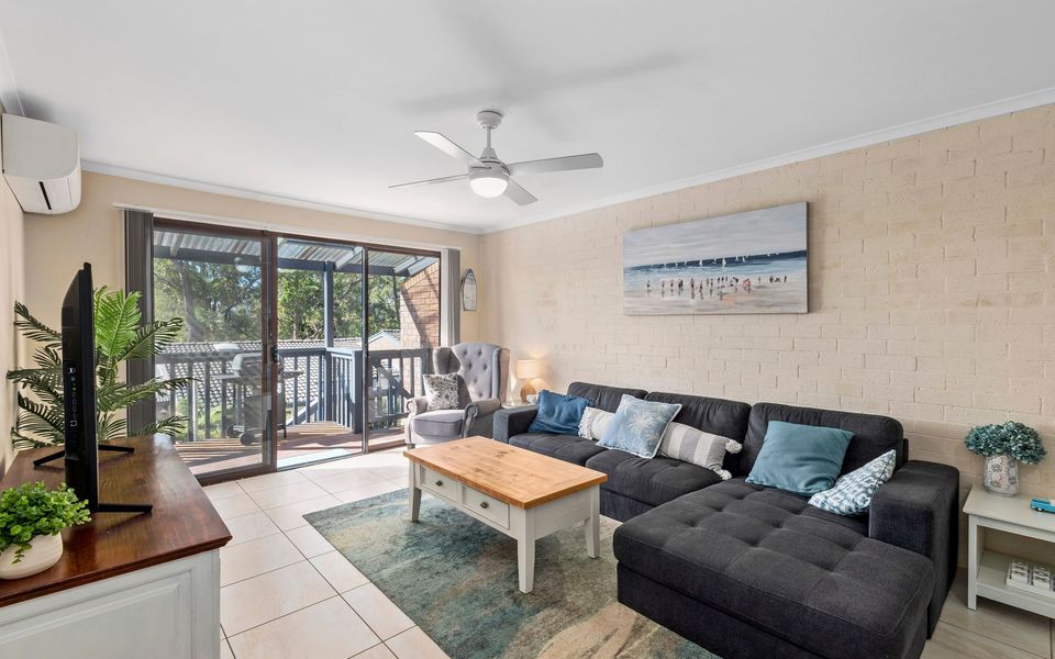 Coastal Living With Water Views