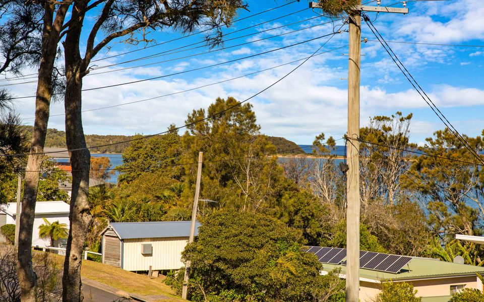 82 Annetts Parade, Mossy Point