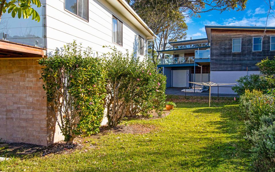 82 Annetts Parade, Mossy Point