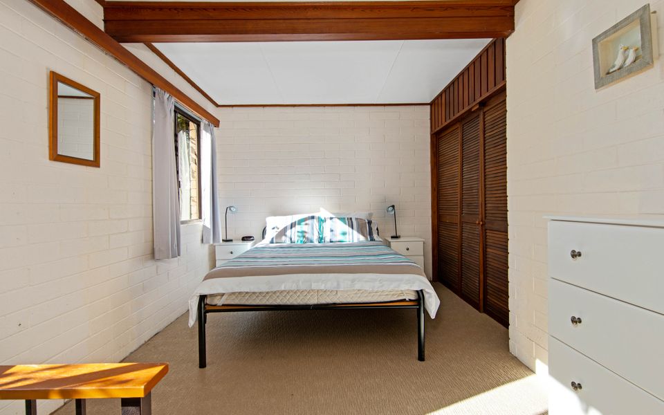 82 Annetts Parade, Mossy Point