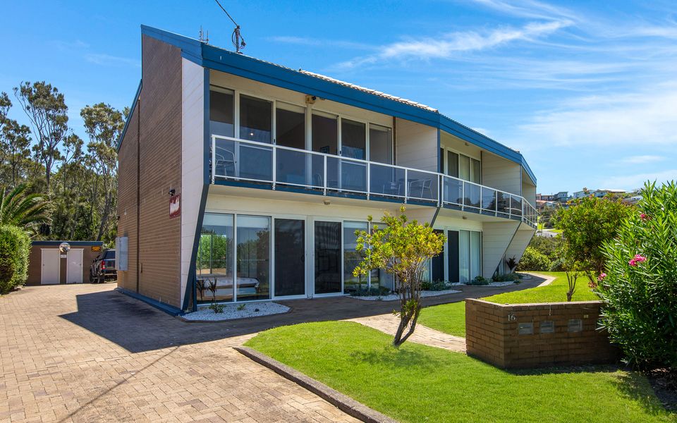 1/16 Kuppa Avenue, Malua Bay