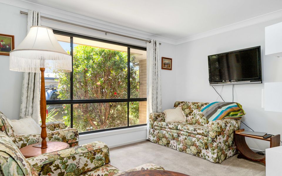 20 Freycinet Drive, Sunshine Bay