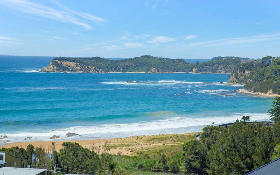 84 Tallawang Avenue, Malua Bay