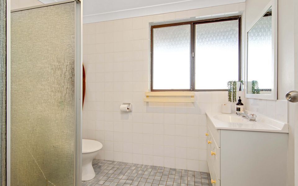 Beach House In Maloneys