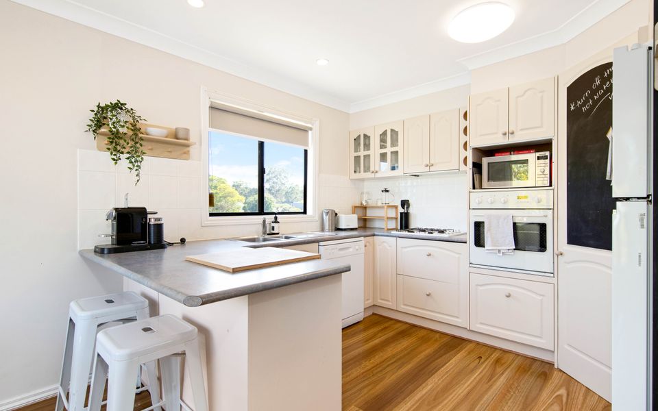 Beach House In Maloneys