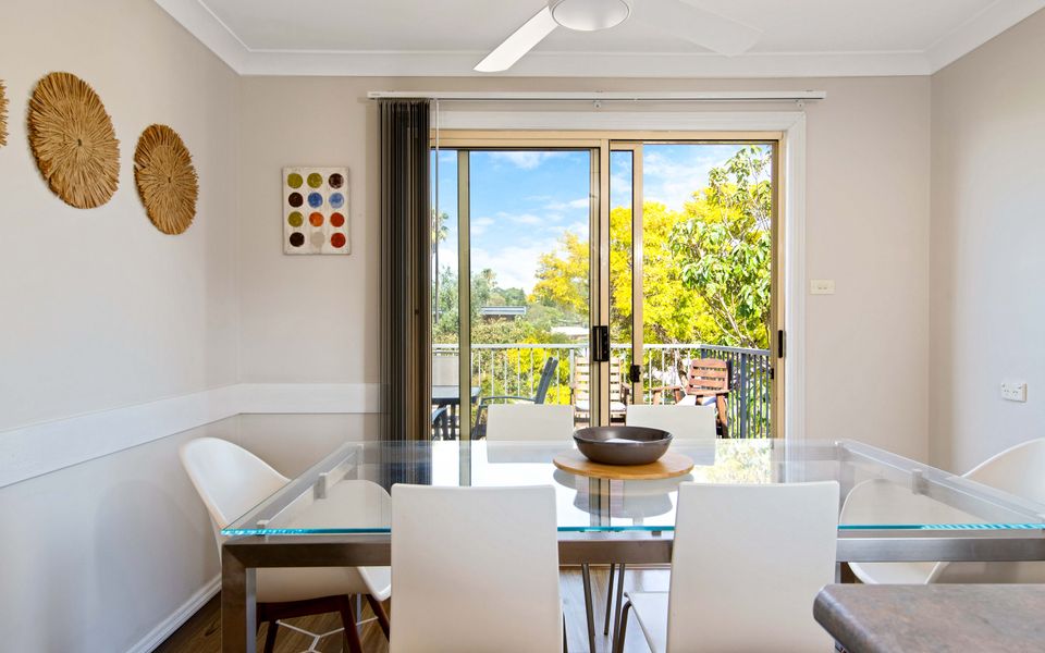 Beach House In Maloneys