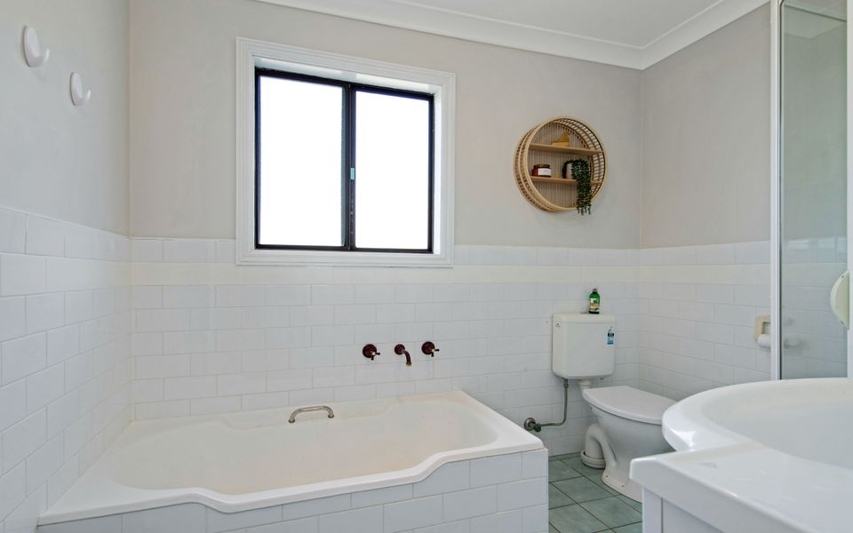 Beach House In Maloneys