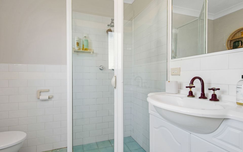 Beach House In Maloneys