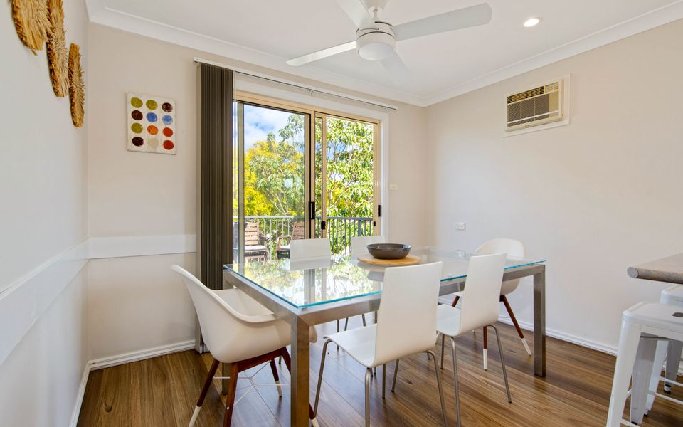 Beach House In Maloneys