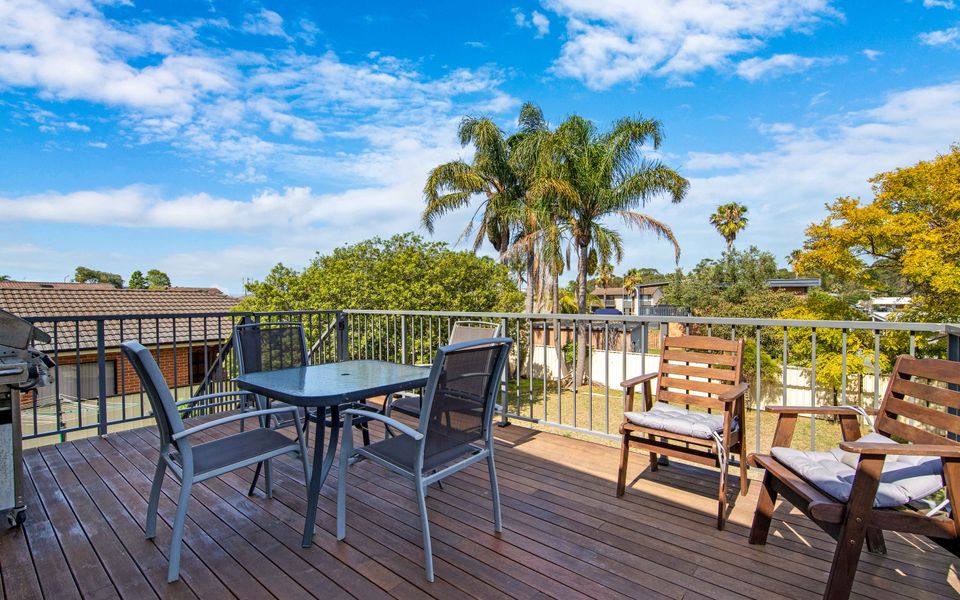 Beach House In Maloneys