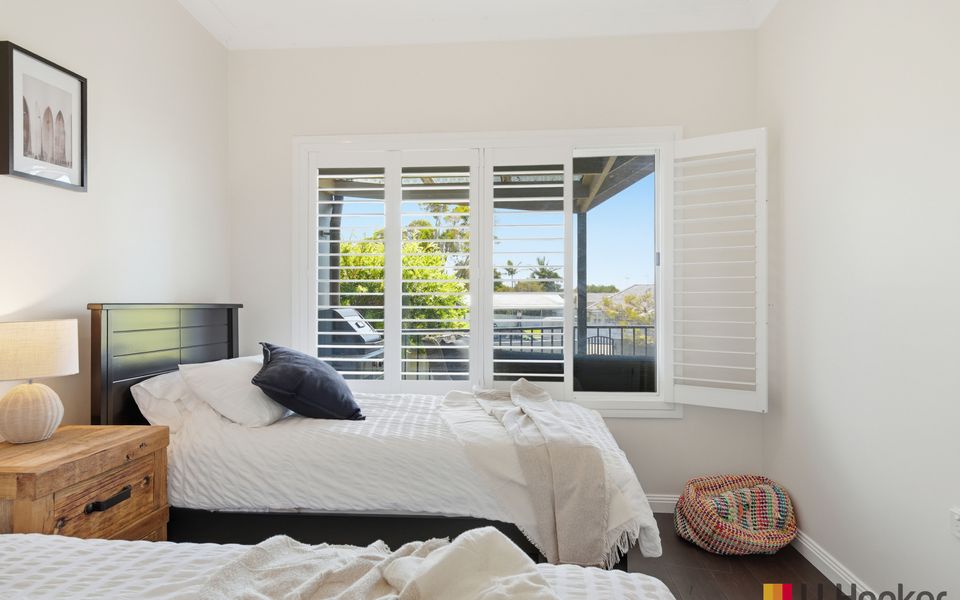 Peter Crescent Paradise