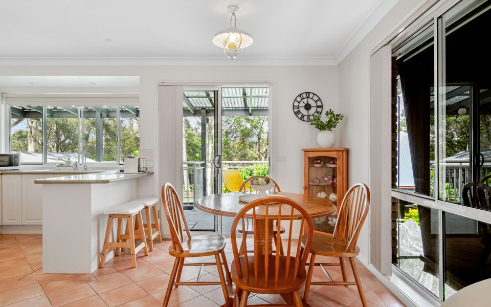 Northside Escape By The Pool