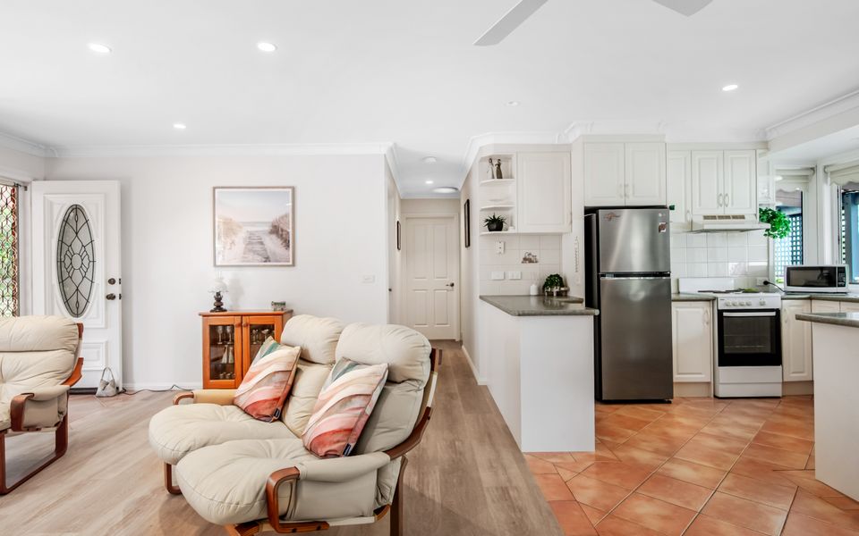 Northside Escape By The Pool