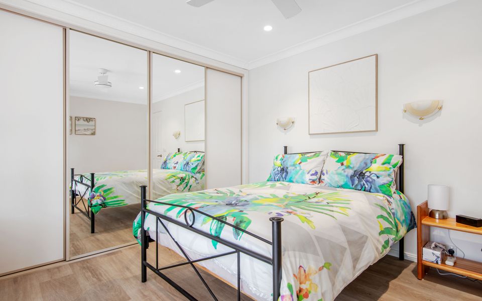 Northside Escape By The Pool