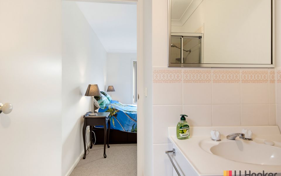 3/1 Eric Fenning Drive, Surf Beach