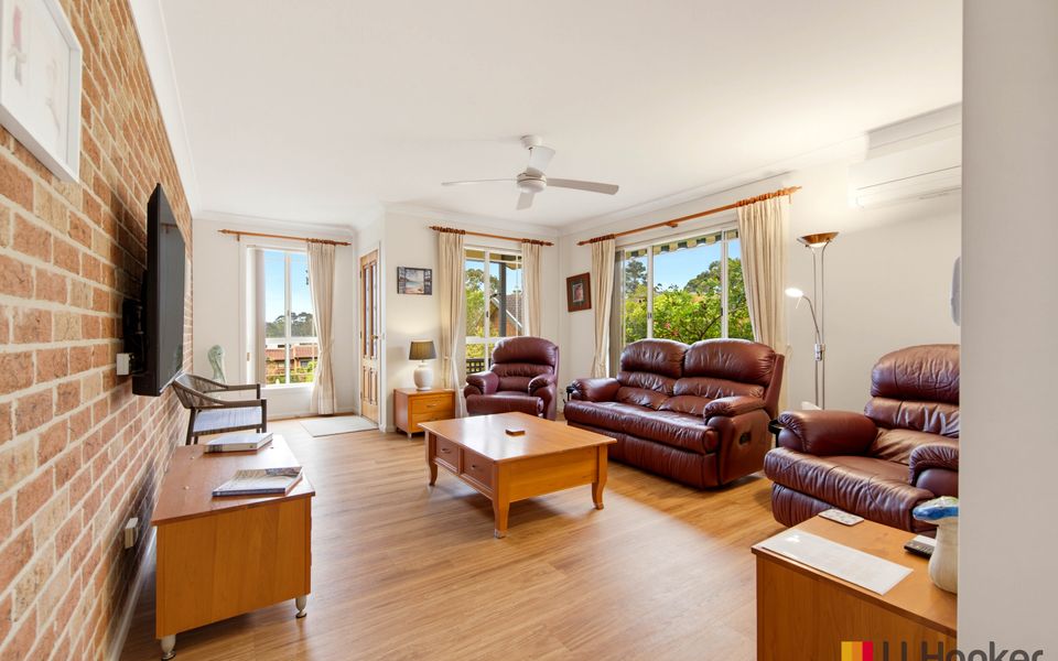 3/1 Eric Fenning Drive, Surf Beach