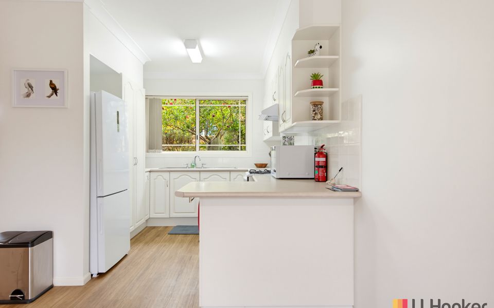 3/1 Eric Fenning Drive, Surf Beach