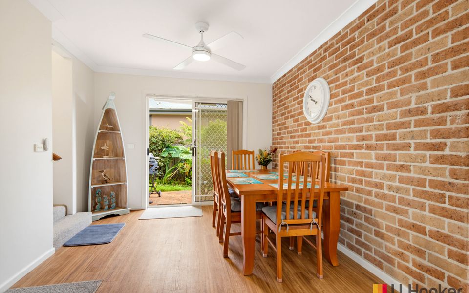 3/1 Eric Fenning Drive, Surf Beach