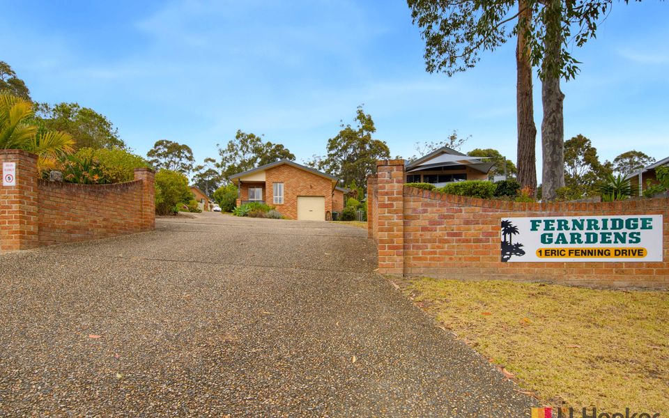 3/1 Eric Fenning Drive, Surf Beach