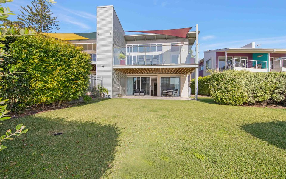 Malua Bay Beach At Your Back Door