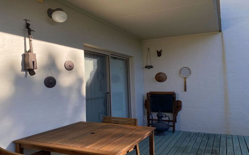 Bos’n’s on Wimbie Beach Unit Twenty Five