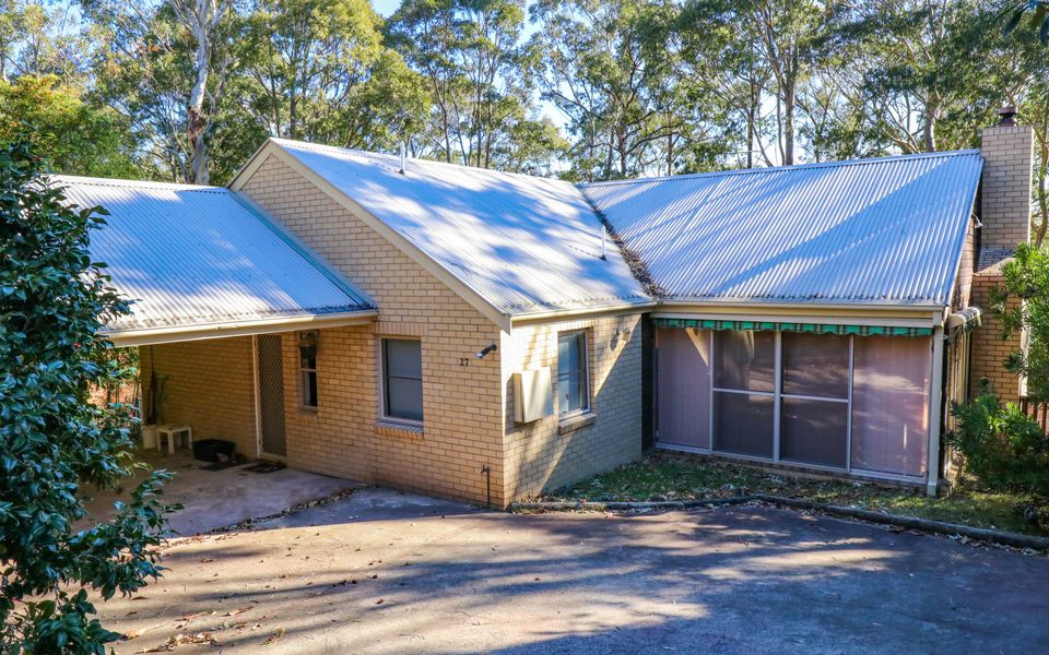 Leafy Long Beach Hideaway