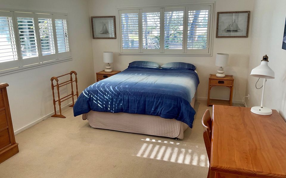 The Blue House at Durras