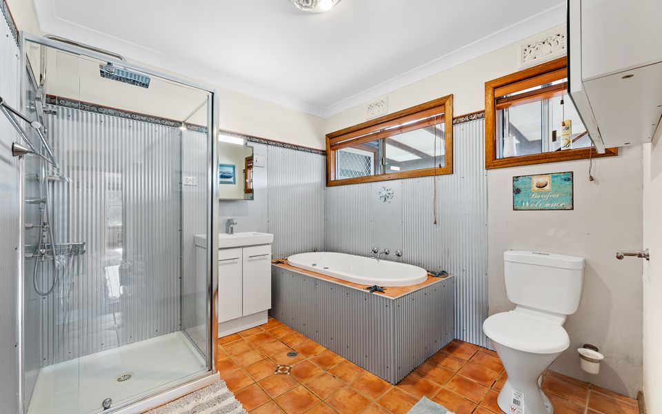 202 Mystery Bay Road, Mystery Bay
