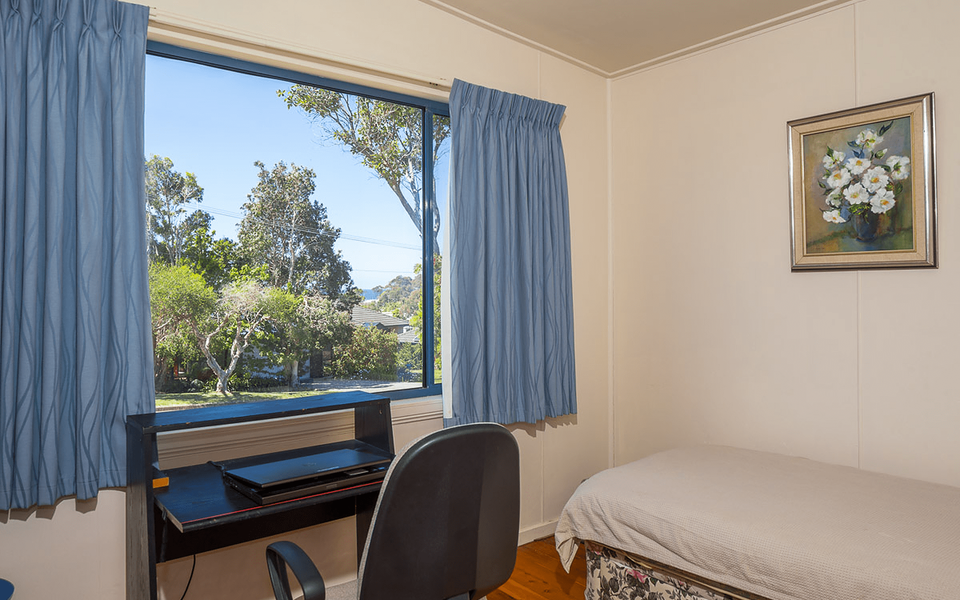 104 Tallawang Avenue, Malua Bay