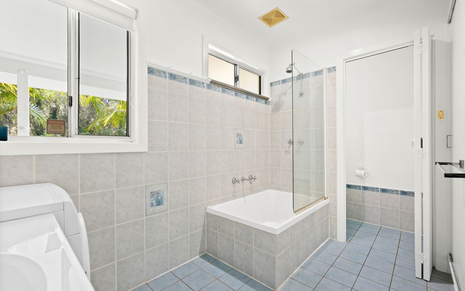 1 Myamba Parade, Surfside