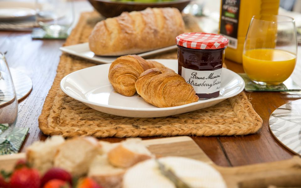 Obsidian Blue Huskisson