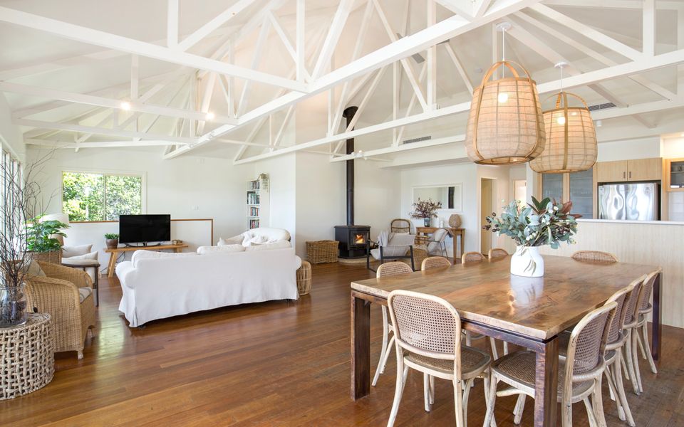 Latitude South Coast - vincentia holiday rentals dining and living rooms