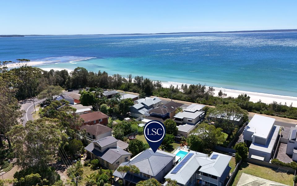 35 South | Pet Friendly Beach House with Pool, Spa