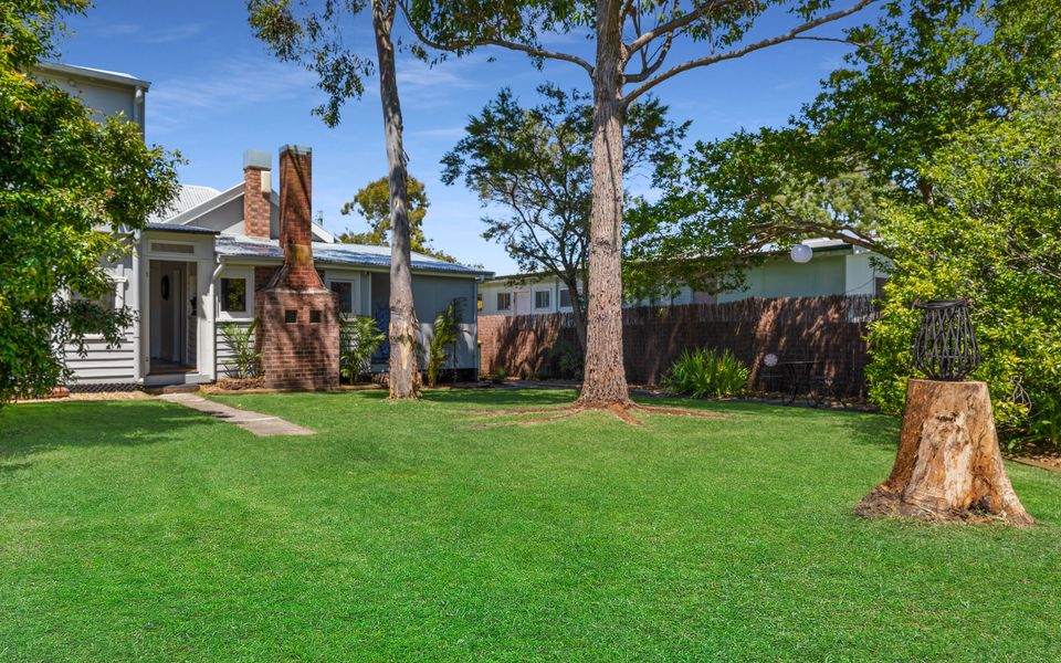 Latitude south coast - backyard of huskisson accommodation