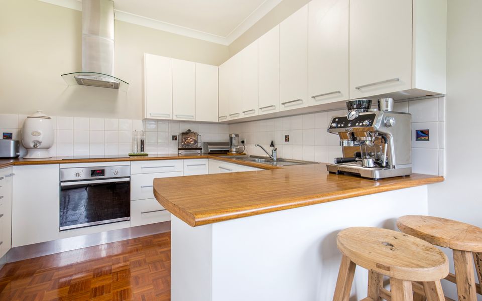 Latitude South Coast - pet friendly accommodation south coast kitchen with oven and espresso machine